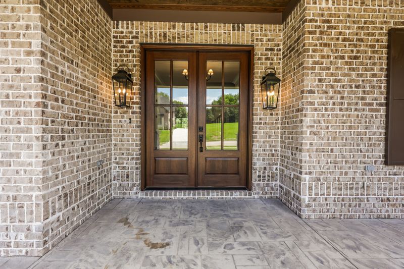 Arched double entry doors