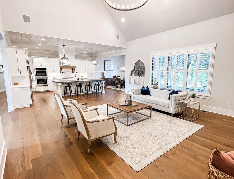 Vaulted great room
